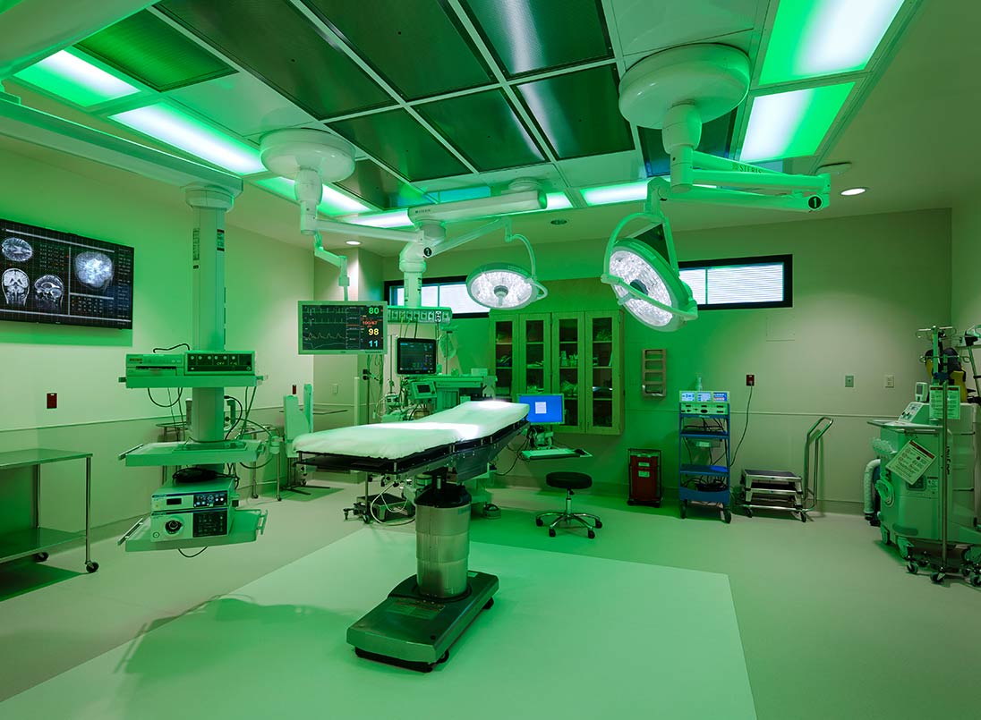 Operating room with green lighting